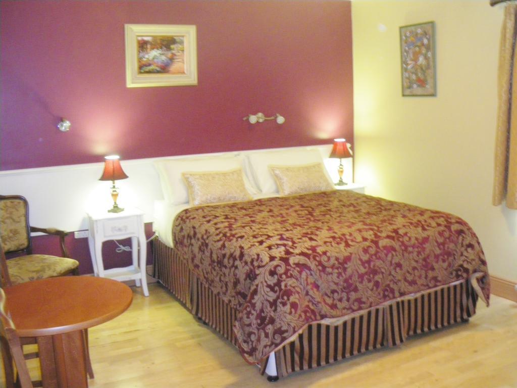 Redwood Bed and Breakfast Dunrine Rum bild