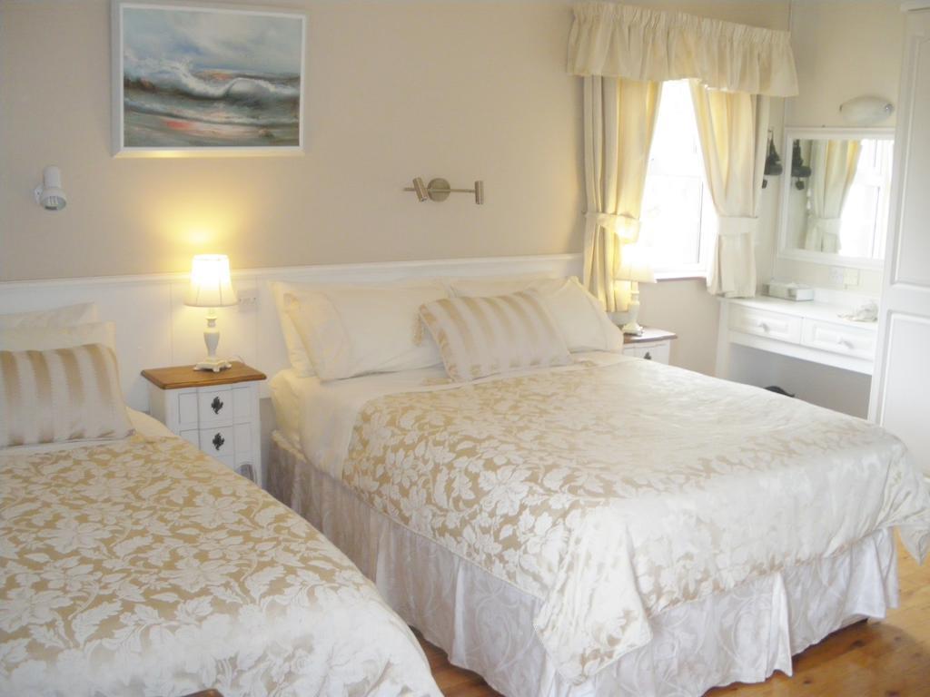 Redwood Bed and Breakfast Dunrine Rum bild